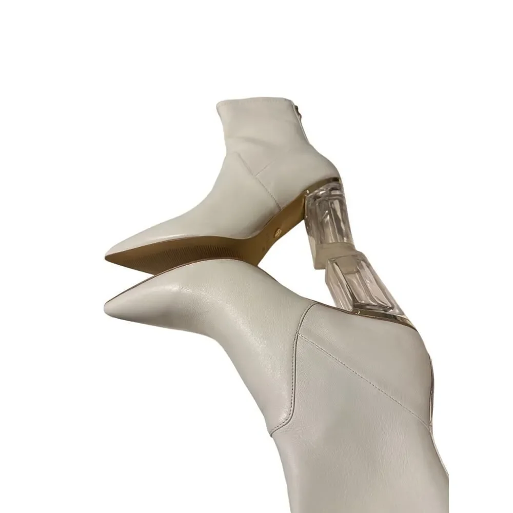 NWOT Anthropologie Cecilia Orchid Bloom White Boots Sz. 9